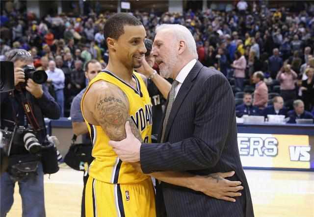 记者：曼联很乐观能成功签下谢什科，英力士已批准了这笔转会（记者称英力士已放行交易，曼联看好敲定谢什科）