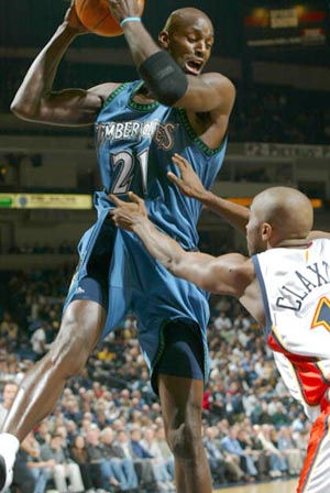 库库雷利亚：亚马尔缺席是重大损失，但最重要的是他彻底康复（库库雷利亚谈亚马尔：缺阵是重创，首要是确保完全康复）