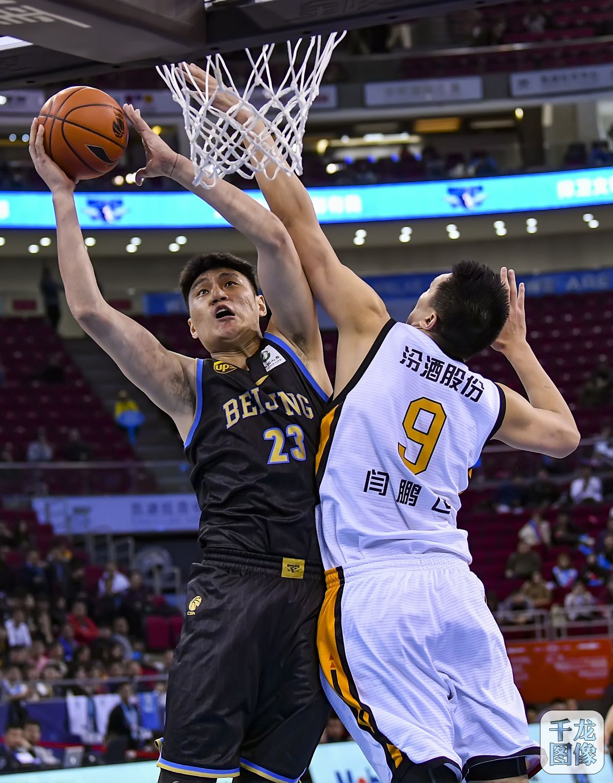 尤文官方：加蒂已接受半月板切除手术，球员已开始康复进程（尤文官宣：加蒂完成半月板切除术，已开启康复）