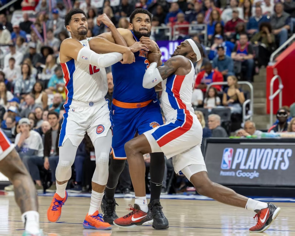 长春亚泰老将谭龙休赛期加练：国旗下的奔跑，坚持生长的模样（长春亚泰老将谭龙休赛期苦练：国旗下奔跑，坚持向上生长）