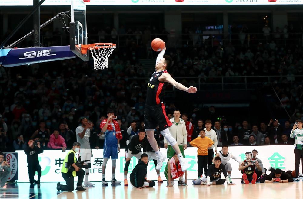 早报：容错率大考，玩的就是心跳（早报：容错能力大考验，心跳加速）