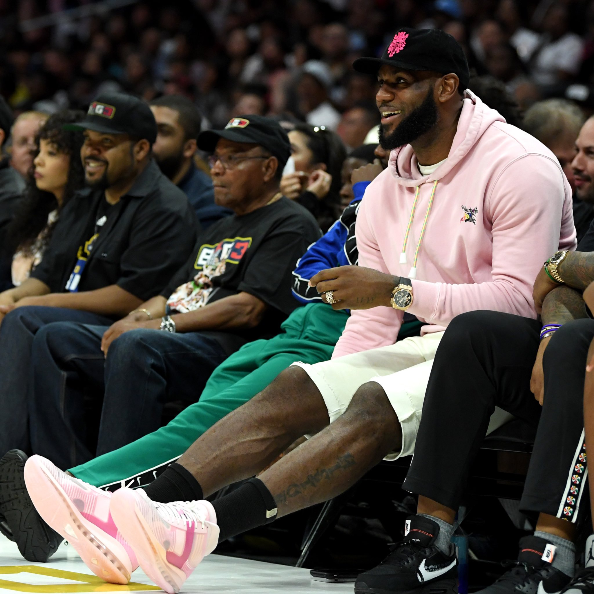 回声报记者：萨拉赫有可能想先发制人，但不会得到想要的结果（回声报记者：萨拉赫或将抢先出手，但恐难如愿）