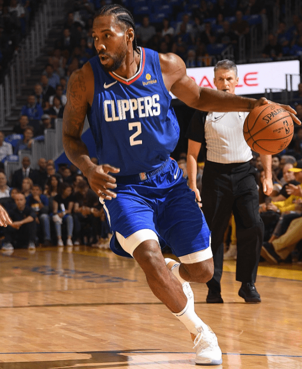 刷新中甲金靴进球纪录，姆本扎：自豪，队友的功劳和我一样大（改写中甲金靴进球数纪录，姆本扎：我很自豪，队友功劳不比我小）