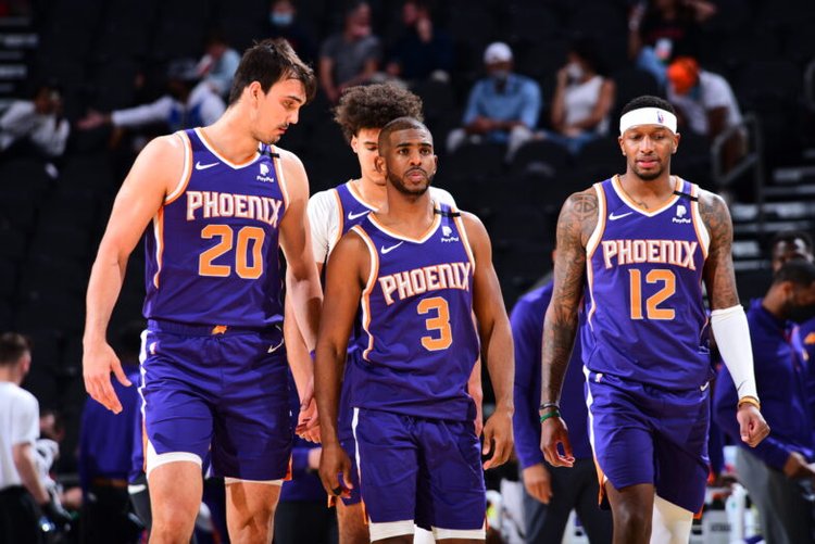 包揽9球拳打亚马尔脚踢哈兰德 姆巴佩有望破C罗神纪录（独揽9球压制亚马尔、哈兰德 姆巴佩有望冲击C罗神纪录）