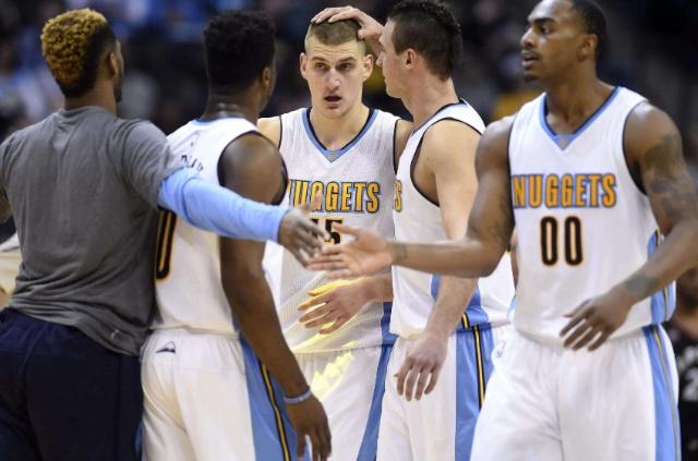 TA：曼城明夏可能签右后卫和右边锋，他们仍在关注利夫拉门托（TA：曼城或在明夏引进右后卫和右边锋，利夫拉门托仍在考察名单）