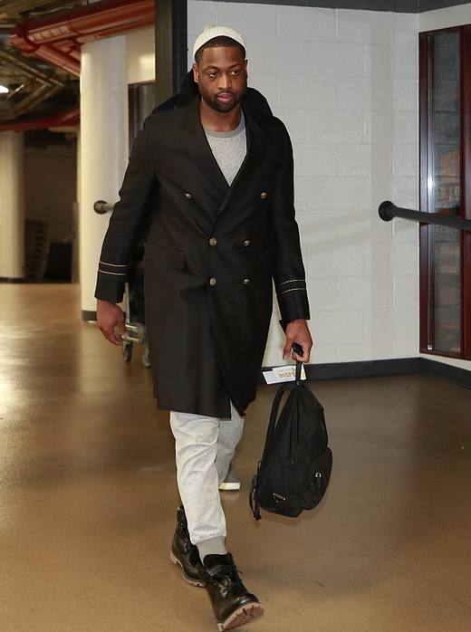 马德兴：U18国足11月将与吉尔吉斯斯坦U18进行两场内部热身赛（马德兴：国青U18队11月将与吉尔吉斯斯坦U18进行两场封闭热身赛）